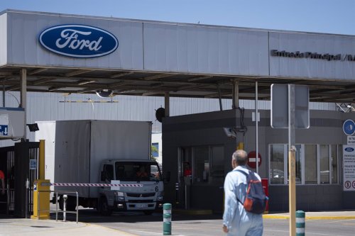 Ford asignará a la fábrica de Almussafes un nuevo vehículo que "mantendrá suficiente carga de trabajo"