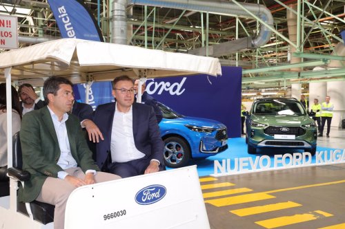 Mazón celebra que Ford fabrique un nuevo modelo en Almussafes: "Consolida el ecosistema de la automoción"