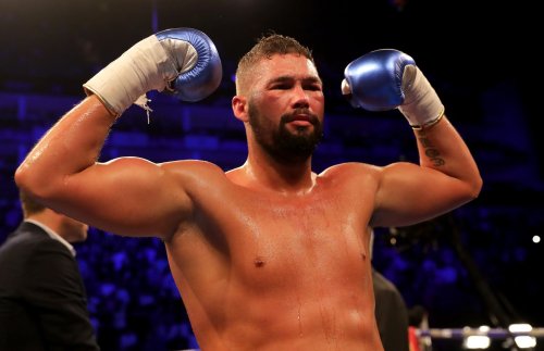 Tony Bellew aims hilarious dig at Everton’s Merseyside rivals Liverpool, Celtic fans will love it