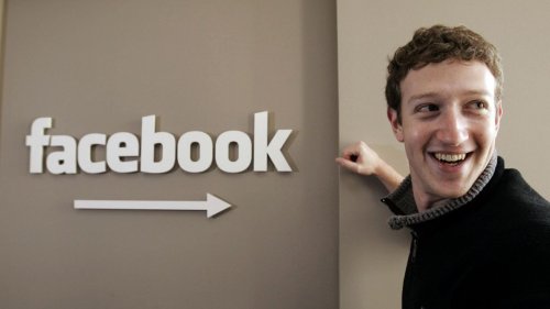 Facebook ha compiuto 20 anni: il social di Meta ha ancora miliardi di utenti mensili