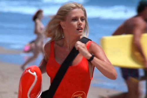 Nicole Eggert reveals the origin of the famous 'Baywatch' slo-mo beach run: 'We trailblazed that!'