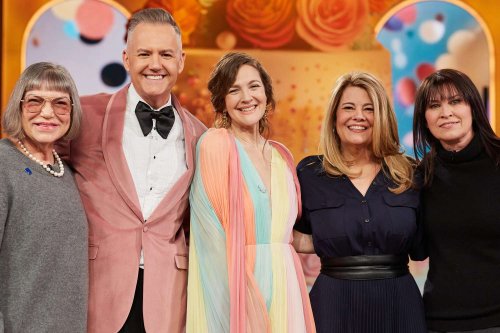 Drew Barrymore gushes over Facts of Life cast during surprise reunion: 'You gave me a blueprint'