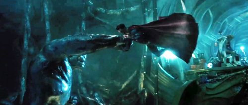 Batman v Superman Ultimate Edition trailer shows deleted scenes