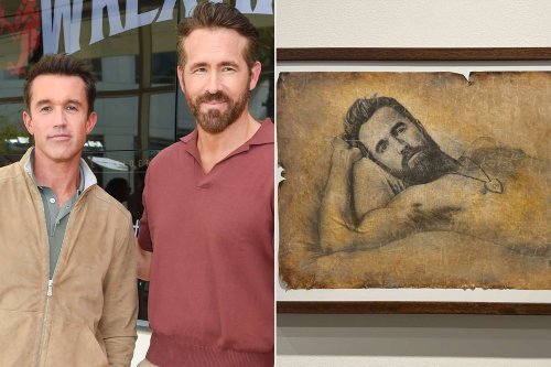 Ryan Reynolds pranks Rob McElhenney with a steamy Titanic-inspired birthday present