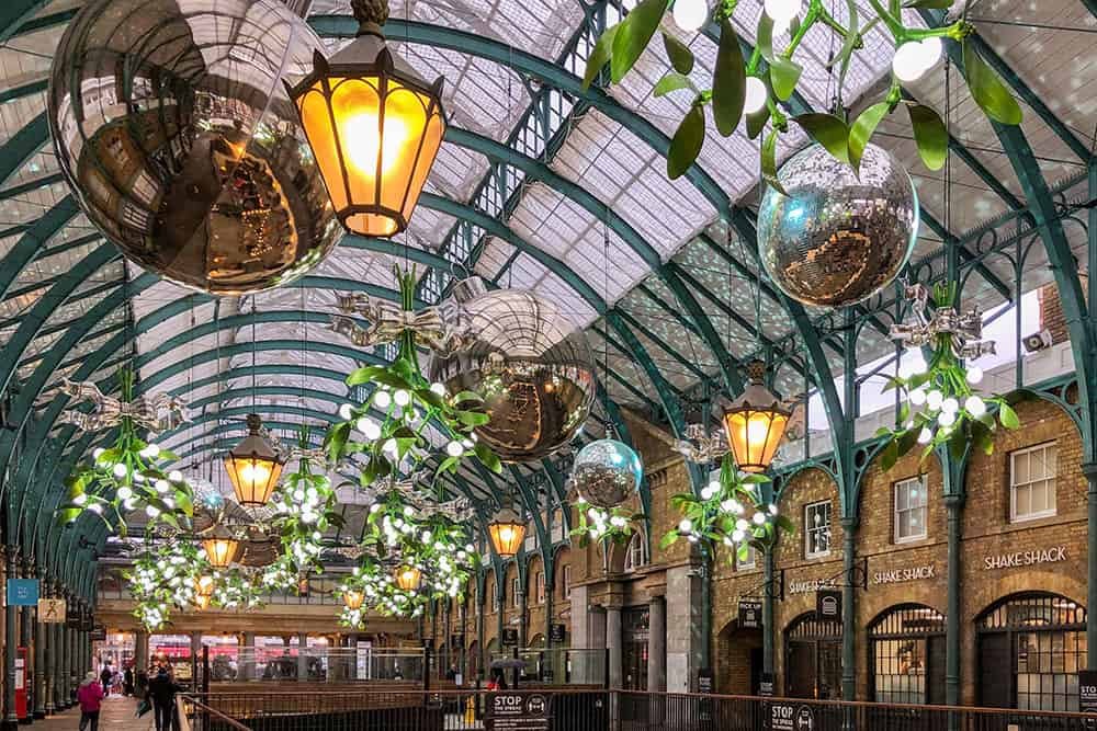 Best Christmas Lights in London and How to See Them Safely