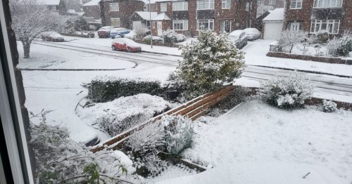 Exact date snow is set to fall this week as forecasters predict cold Monday weather for Huddersfield, Sheffield, Bradford and York