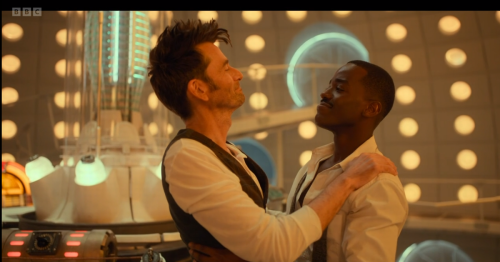 Doctor Who fans hit out at 'bi regeneration' twist as they all ask same question
