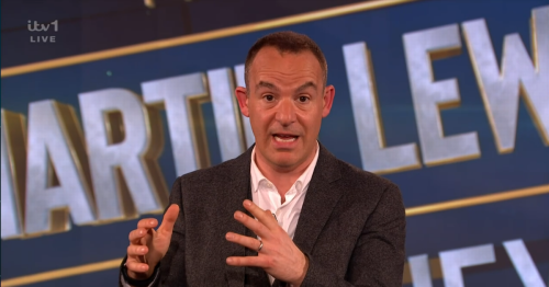 Martin Lewis forced to respond over 'hard comments' in message about claiming benefits