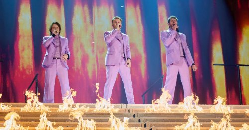 Last minute tickets avaliable for Take That's This Life On Tour shows at Leeds First Direct Arena