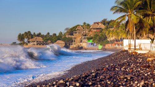 Visit This Underrated Central America Beach Town For A Relaxing Vacation