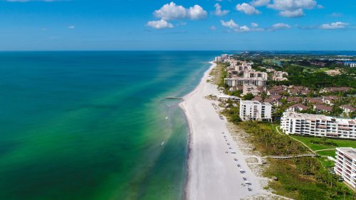 The Hidden Gem Florida Town With Beaches As Pretty As Siesta Key But Without The Crowds