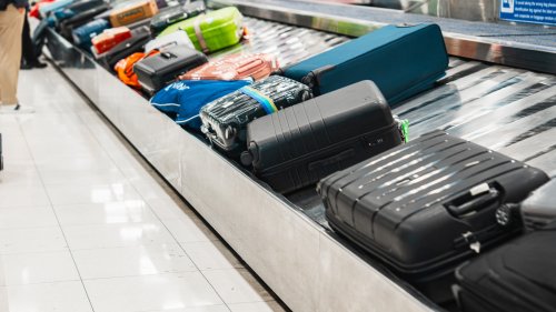 The Sketchy Reason Why Travelers Should Never Throw Away Luggage Tags At The Airport