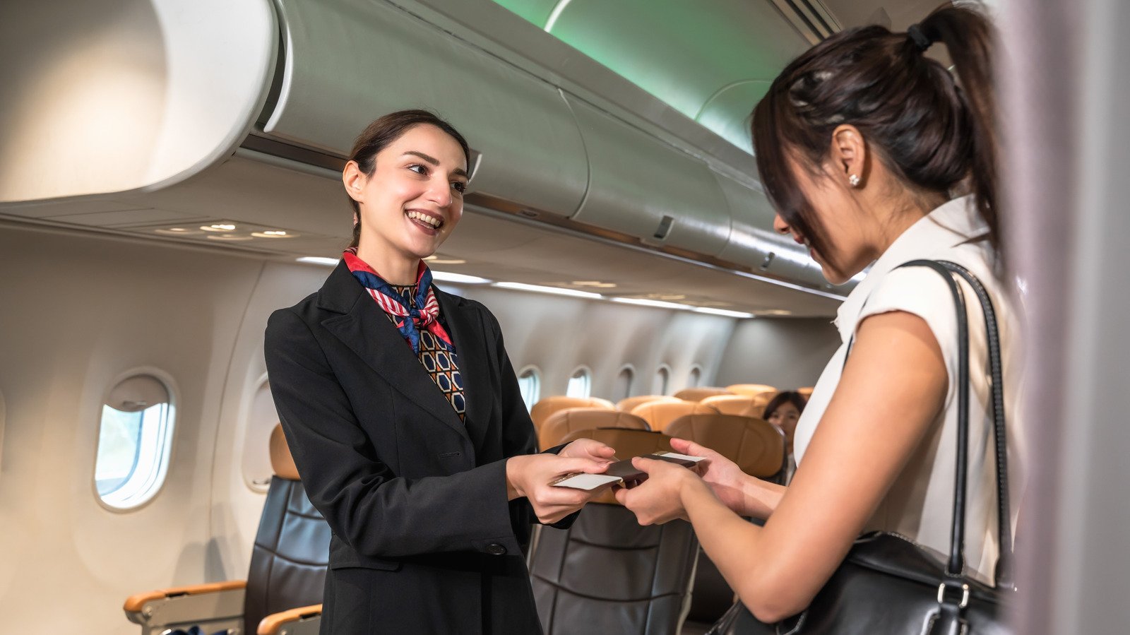 One Of The Main Things Flight Attendants Watch Out For While Passengers Board - cover