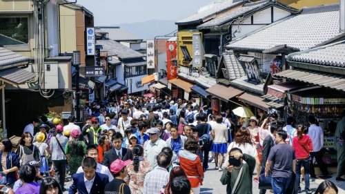 The Upsetting Reason Kyoto, Japan Is Banning Tourists From Certain Areas In The City