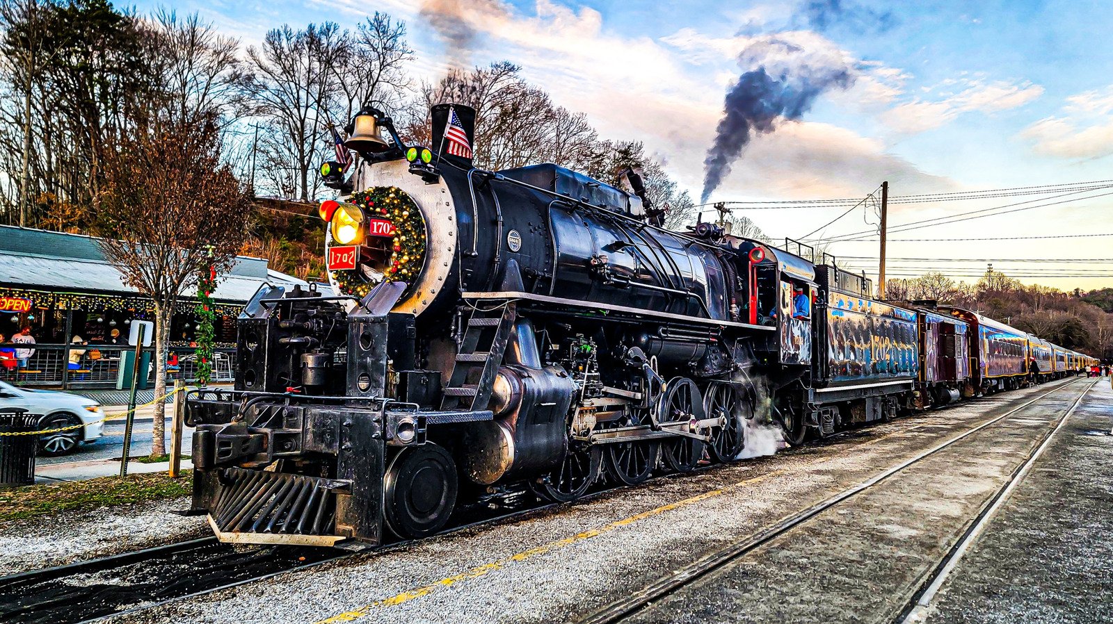 One Of The Best Ways To See The Great Smoky Mountains Is This Bucket List-Worthy Ride