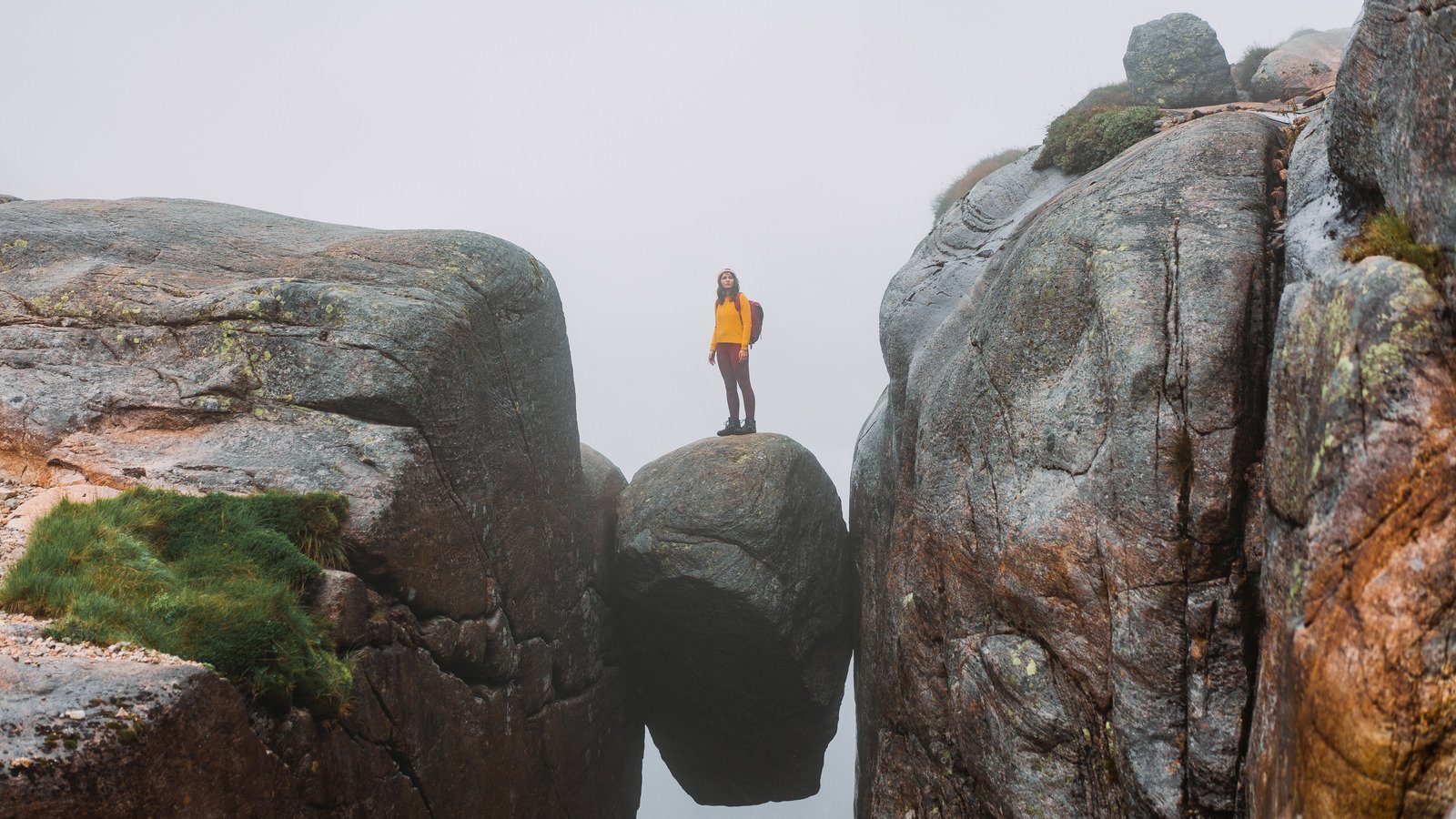 11 Most Dangerous Hikes In The U.S. - cover