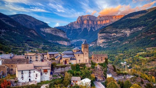 One Of The Best National Parks In All Of Spain Lies In This Fairytale Looking Town