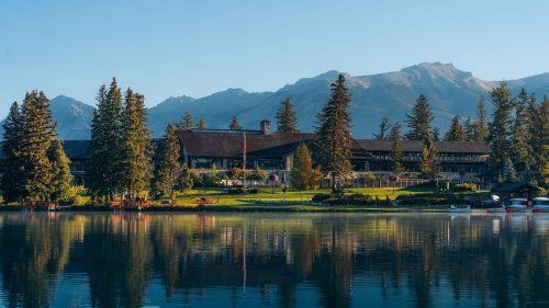Fairmont's Luxe Jasper Park Lodge Gets The Bachelor Boost (But Here's How To Stay Nearby For Less)