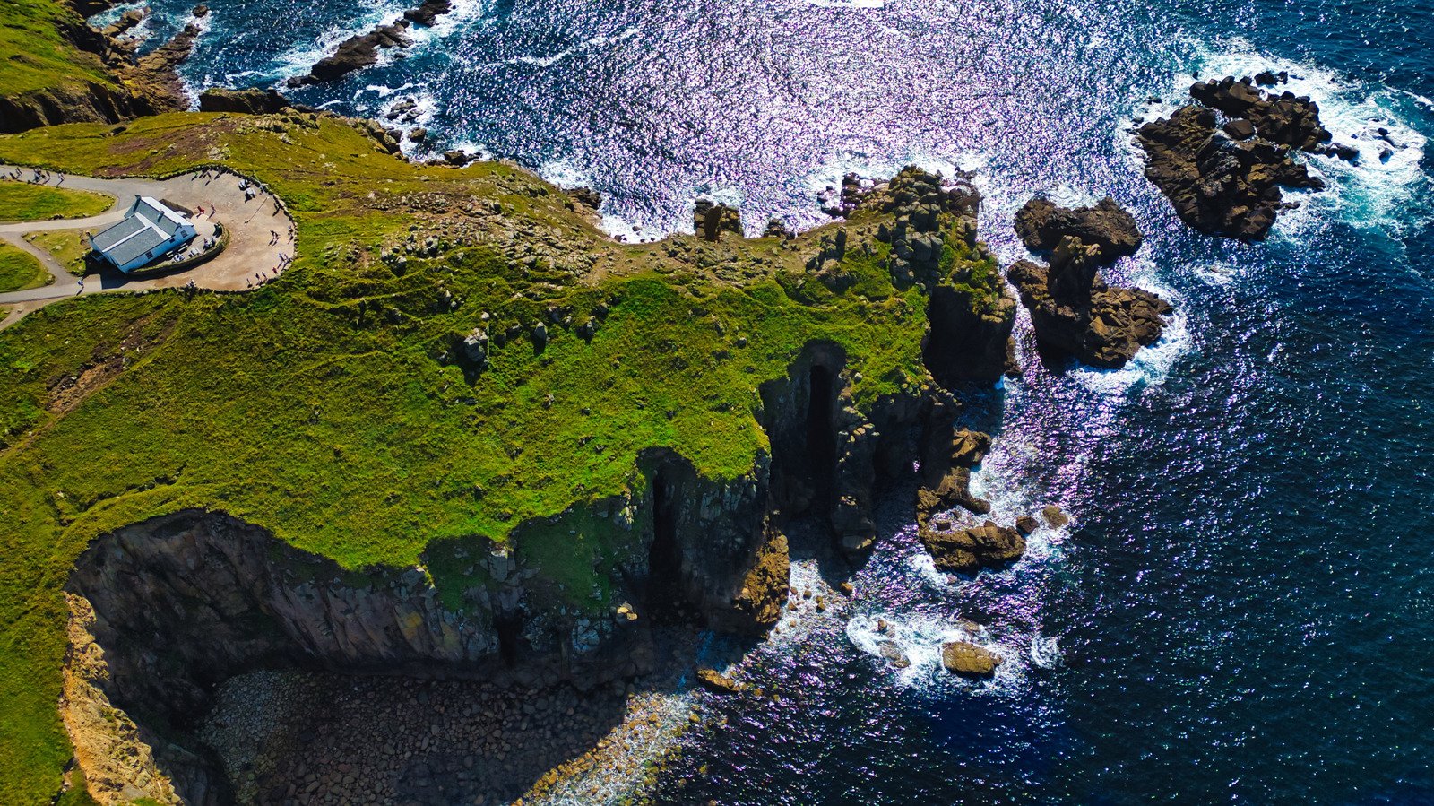 Rick Steves Warns Travelers About This Overhyped English Destination