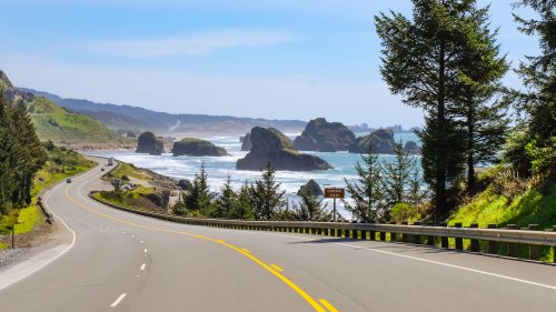 This Scenic Road Trip Route Highlights Many Of Oregon's Hidden Gems And Top Attractions