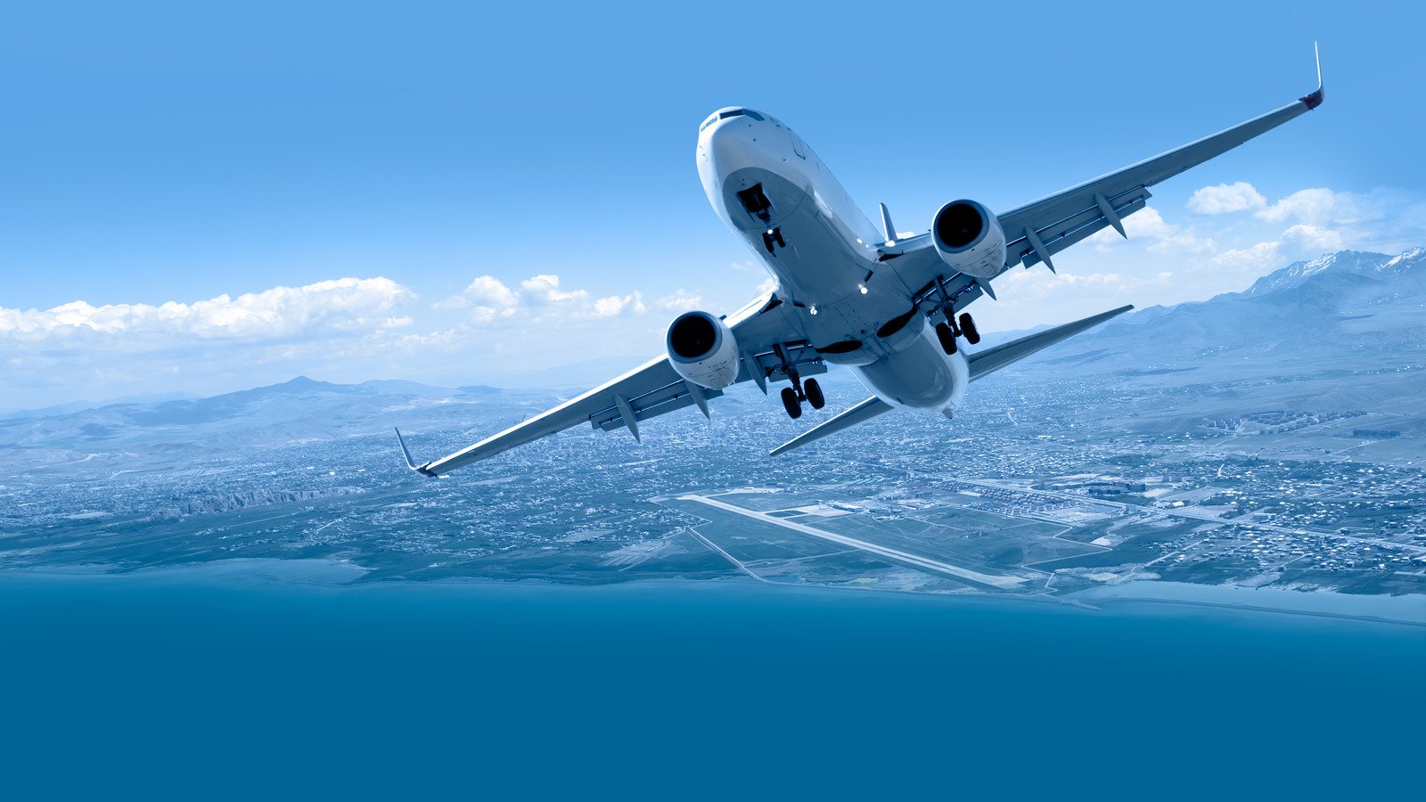 These Flight Routes Are Proven To Have The Most Turbulence