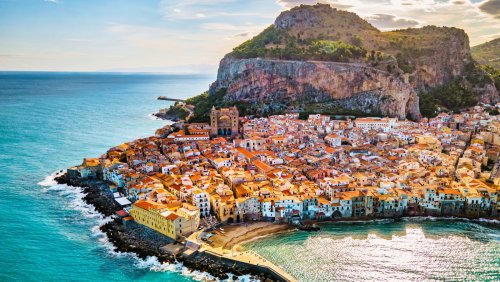 This Buzzing, Colorful Island Has Some Of The Best Food In Italy, According To Rick Steves