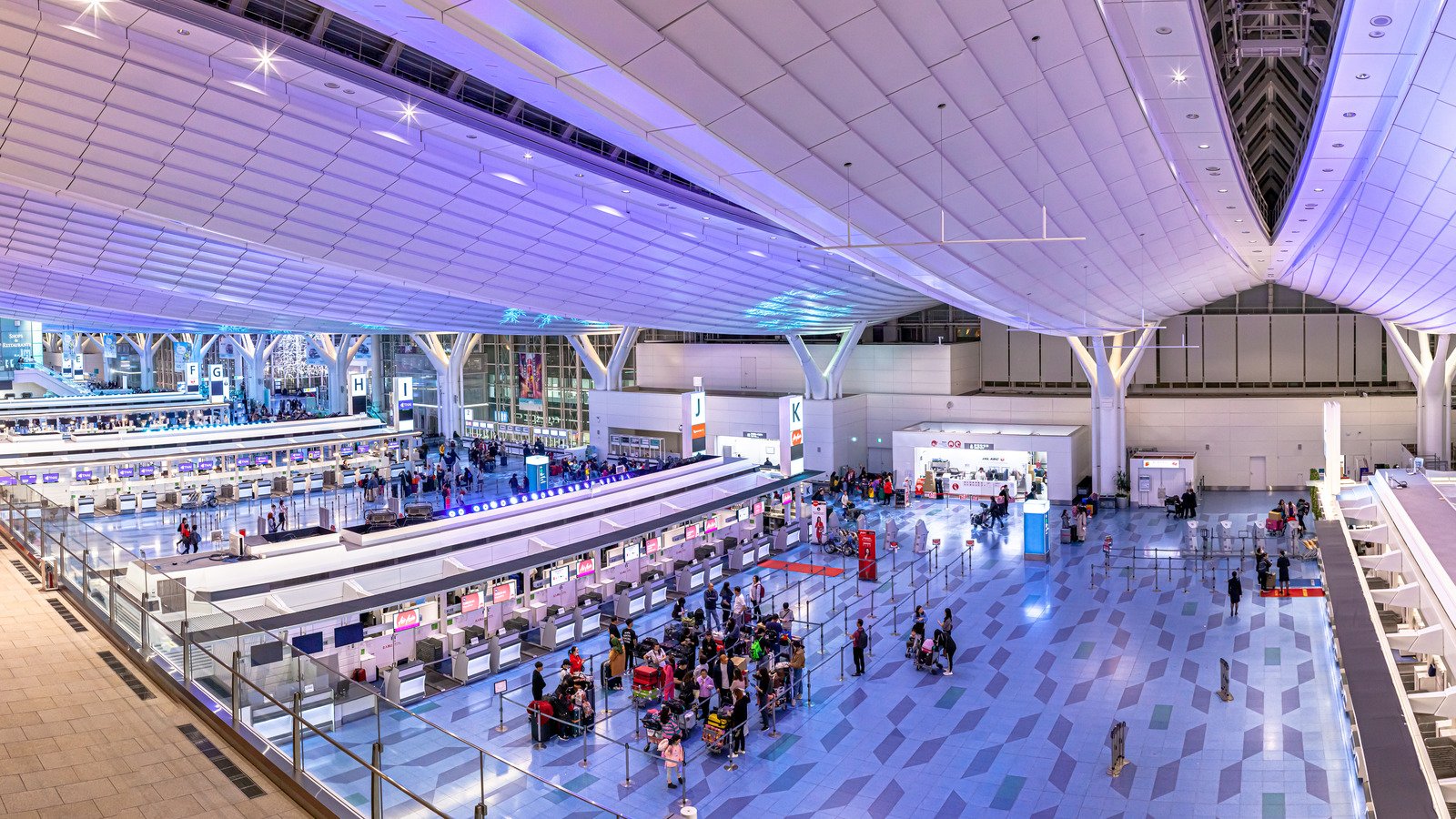 The Dirtiest And Cleanest Airports In The World