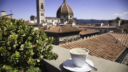 How Drinking Coffee Like A True Italian Local Could Save You Some Money