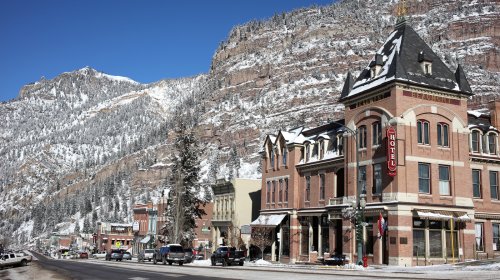 This Western US Town Will Make You Feel Like You're In The Swiss Alps