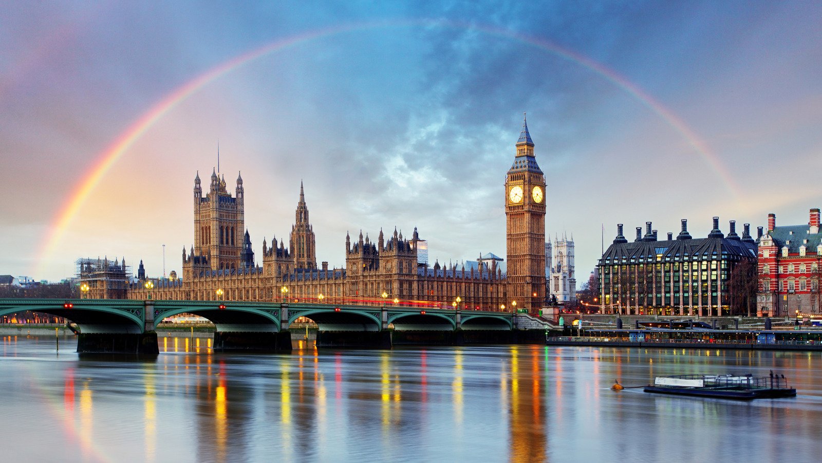 Must-Download Apps For Your Trip To London