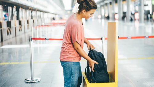 The Clever iPhone Hack That Will Help You Avoid Luggage Fees At The Airport