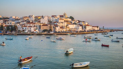The Best Towns To Visit On A Spring Trip To Portugal