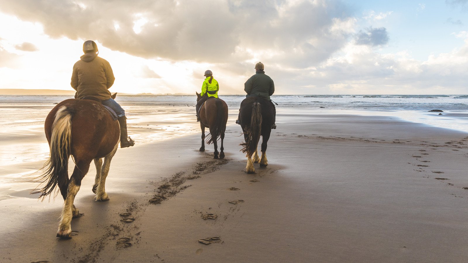 Park Your RV Along The Beautiful East Coast Shoreline At This Campground