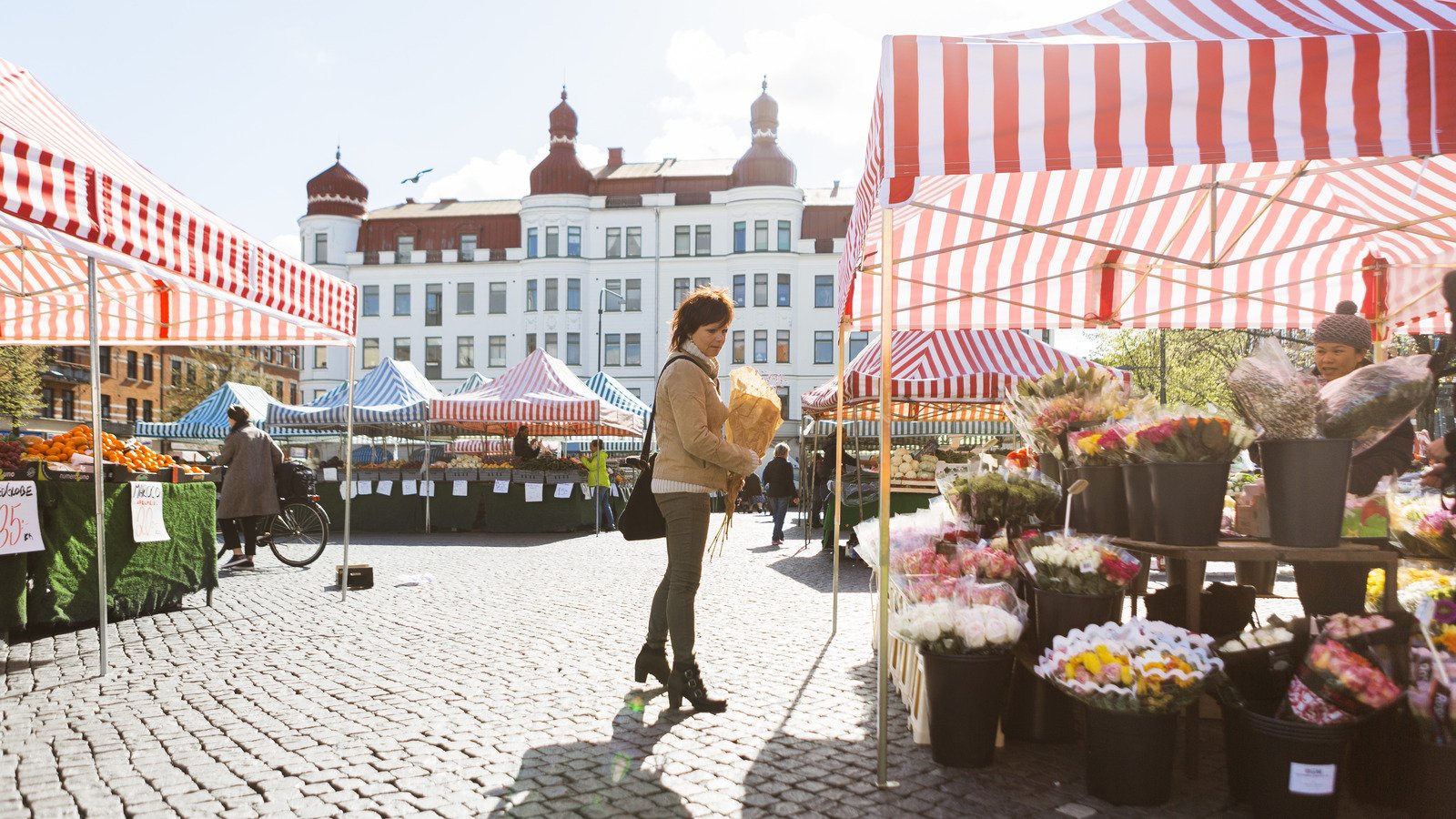 You Might Want To Avoid Markets In Europe Without This Crucial Feature, Per Rick Steves