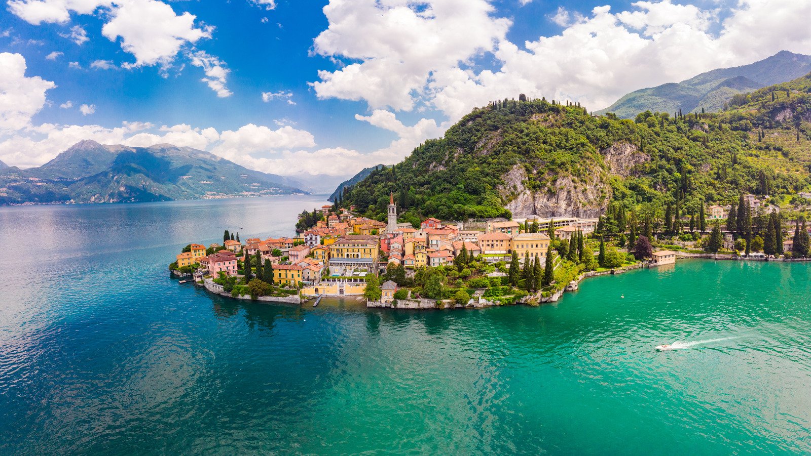 This Private Boat Tour Is The Perfect Way To Explore Italy's Lake Como
