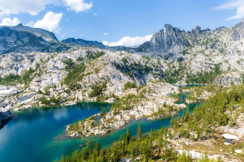 An Expert Guide to the Enchantments Thru-Hike in 2024