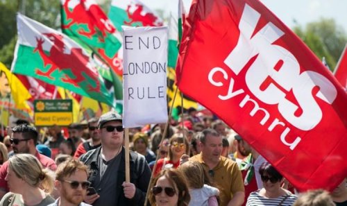 Unionists warn Boris Johnson could be caught ‘off-guard’ by support for Welsh independence