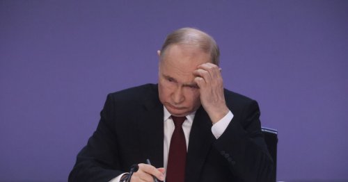 Vladimir Putin reeling as four-factors mean he's 'sure to lose Ukraine war'