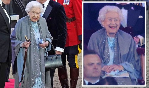 Crowd roars as Queen arrives on Royal Windsor Horse Show red carpet