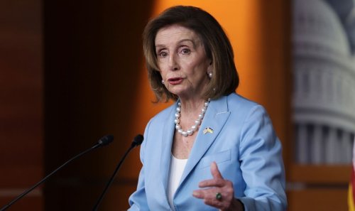 Nancy Pelosi issues US trade deal warning as UK and EU lock horns over hated Brexit deal