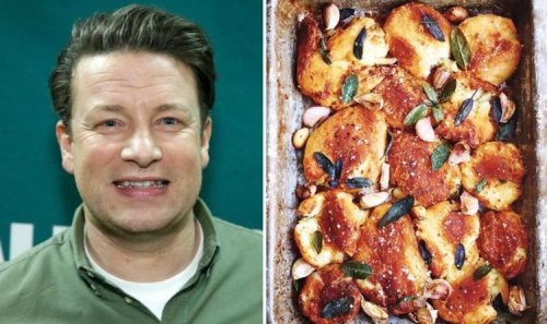 ‘Cripsy’ ‘fluffy’: Jamie Oliver shares how to make ‘best’ roast potatoes - ‘heaven!’