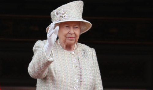 Royal fans warned of 'last major public occasion' they will see Queen as health fears grow