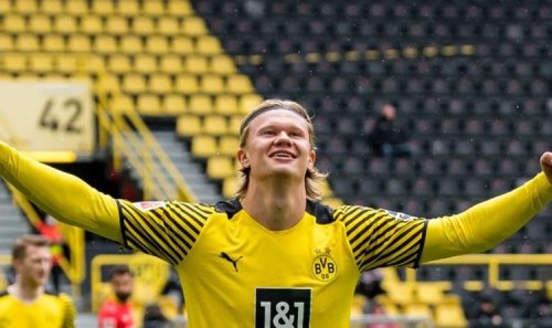 Chelsea 'make opening Erling Haaland transfer bid' which includes player swap