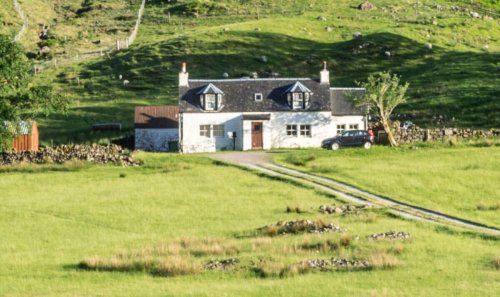 Remote Home In Scottish Highlands Is Branded ‘world's Loneliest House ...