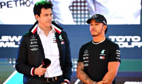Lewis Hamilton and Toto Wolff ‘absolutely certain’ to join Ferrari