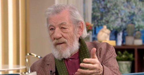 Sir Ian McKellen distracts fans as he 'can't be bothered' for This Morning chat