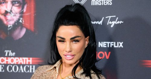 Katie Price dealt major blow as Easter pantomime ticket prices 'slashed'