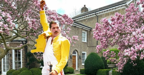 Reason Freddie Mercury left house to Mary Austin when she begged him not to