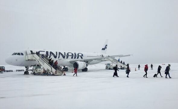 It's snowing!