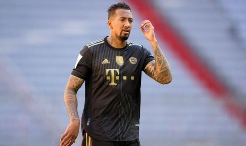 Man Utd 'make Jerome Boateng transfer decision' as free agent's stance emerges